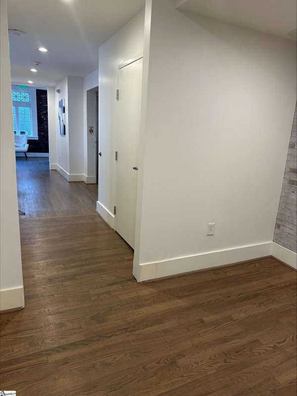 Property image 4 at 601 Cleveland Street, Greenville, SC 29607