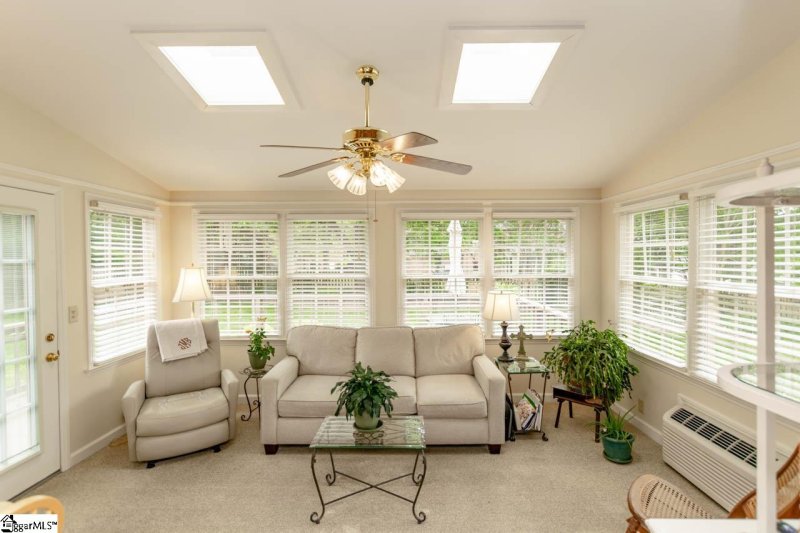 Property image 4 at 224 E Shallowstone Road, Greer, SC 29650