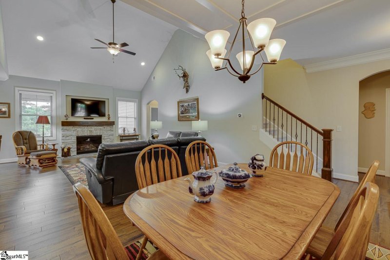 Property image 4 at 114 Sunlit Drive, Simpsonville, SC 29680-7698