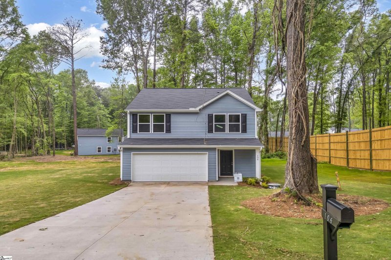 Property image 3 at 106 Sunflower Lane, Clinton, SC 29325