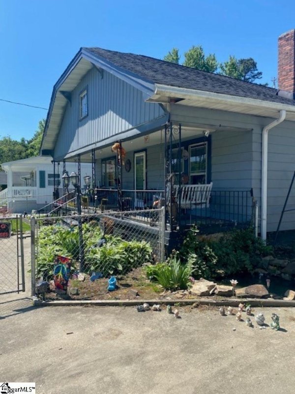 Property image 3 at 409 West Avenue, Greenville, SC 29611-4627