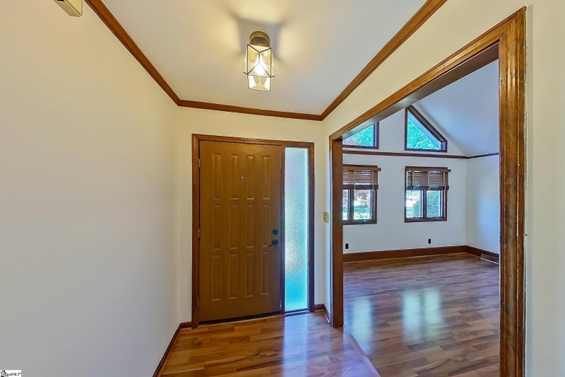 Property image 4 at 111 Steeplechase Court, Simpsonville, SC 29681