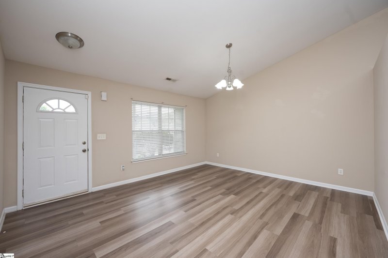 Property image 2 at 442 Bentridge Drive, Spartanburg, SC 29301