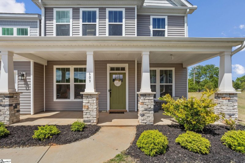 Property image 2 at 609 Oak Hill Lane, Belton, SC 29627