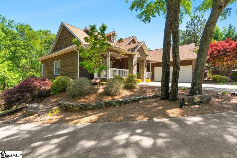 Property image 3 at 473 Sunset Pointe Drive, Lyman, SC 29365