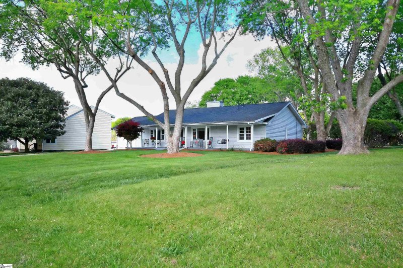 Property image 3 at 103 Hackamore Court, Simpsonville, SC 29681