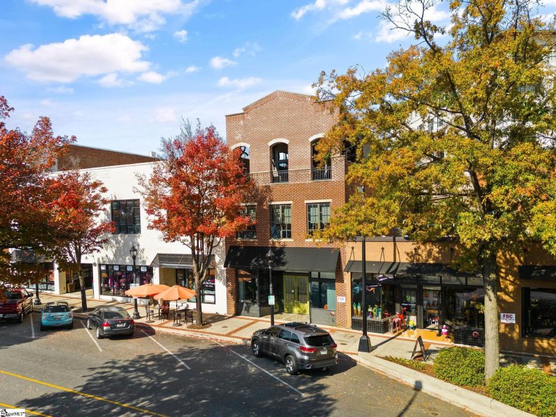 632 S Main Street