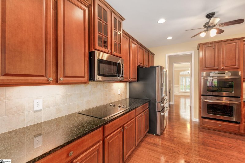 Property image 5 at 218 Bickleigh Court, Simpsonville, SC 29681