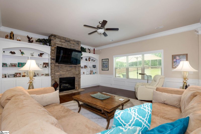 Property image 5 at 112 Ivy Woods Court, Fountain Inn, SC 29644