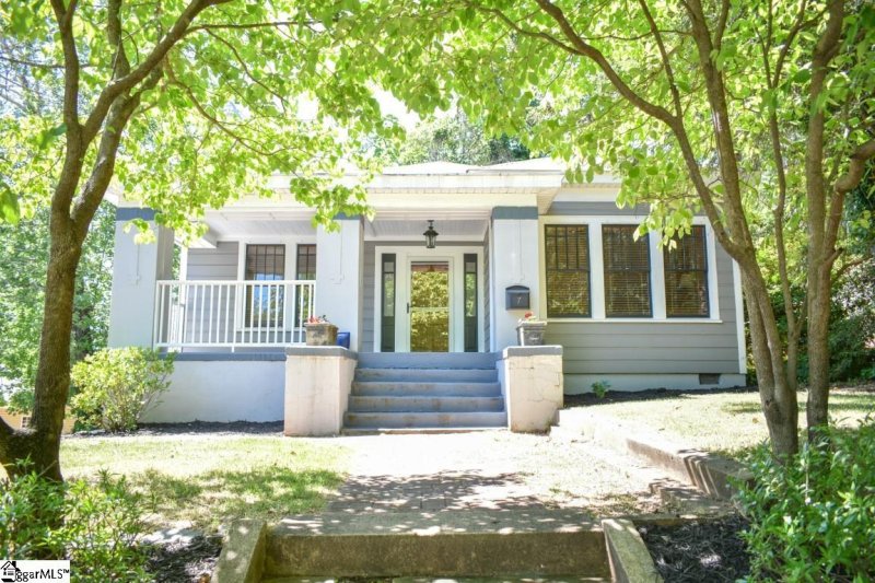 Property image 2 at 7 Rowley Street, Greenville, SC 29601