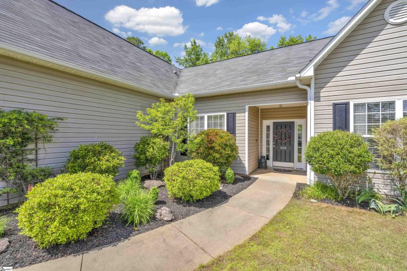 Property image 2 at 140 Fledgling Way, Easley, SC 29642