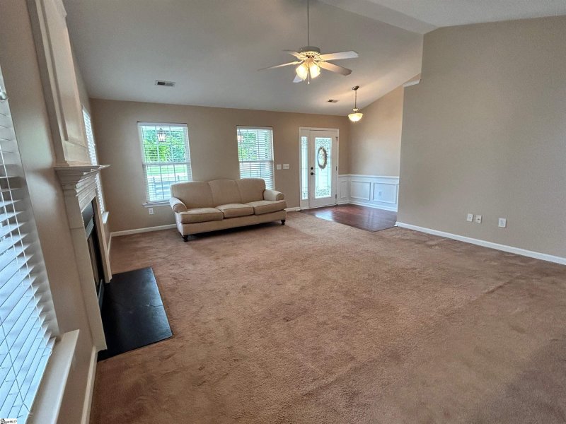 Property image 5 at 125 Largess Lane, Piedmont, SC 29673