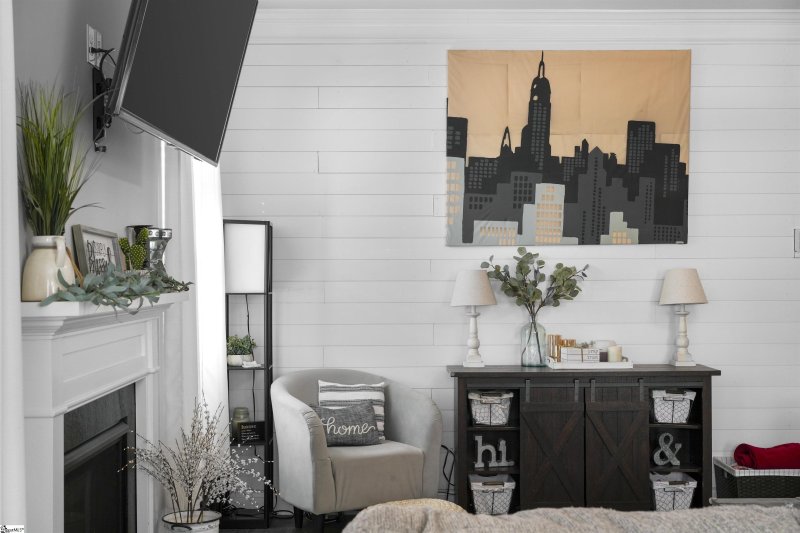 Property image 4 at 710 Paxton Rose Drive, Greer, SC 29650