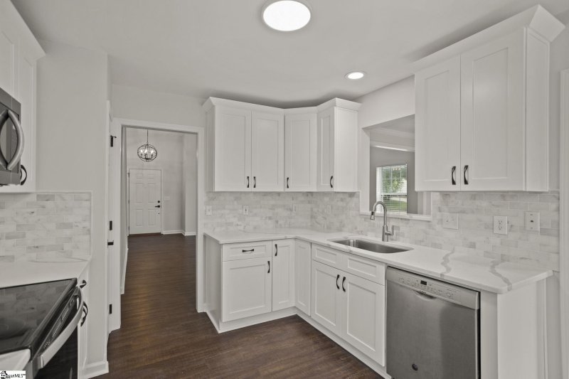 Property image 3 of 109 Misty Crest Circle in Greens At Rocky Creek, Greenville, SC 29615