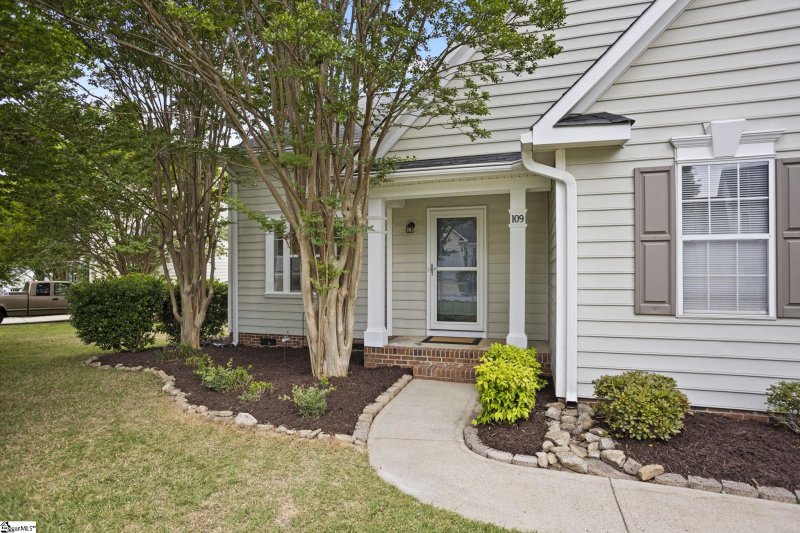 Property image 5 of 109 Misty Crest Circle in Greens At Rocky Creek, Greenville, SC 29615