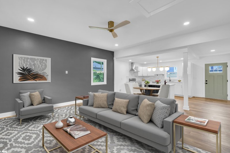 Property image 3 at 11 E Street, Greenville, SC 29611