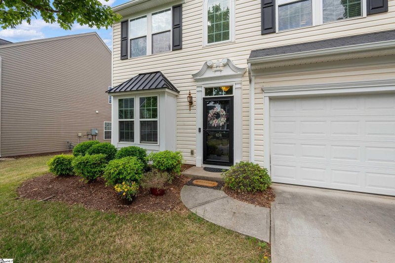 Property image 5 at 414 Cedar Pines Drive, Greenville, SC 29615