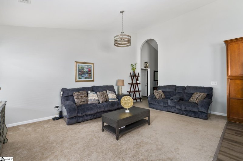 Property image 4 at 105 Odie Drive, Simpsonville, SC 29681