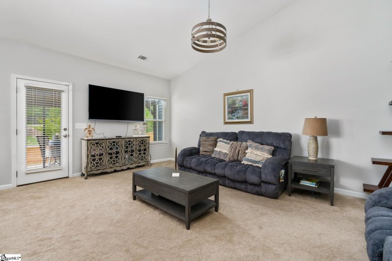 Property image 5 at 105 Odie Drive, Simpsonville, SC 29681