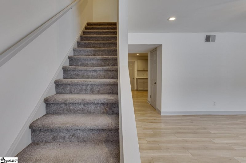 Property image 3 at 69 Pine Creek Court Extension, Greenville, SC 29605