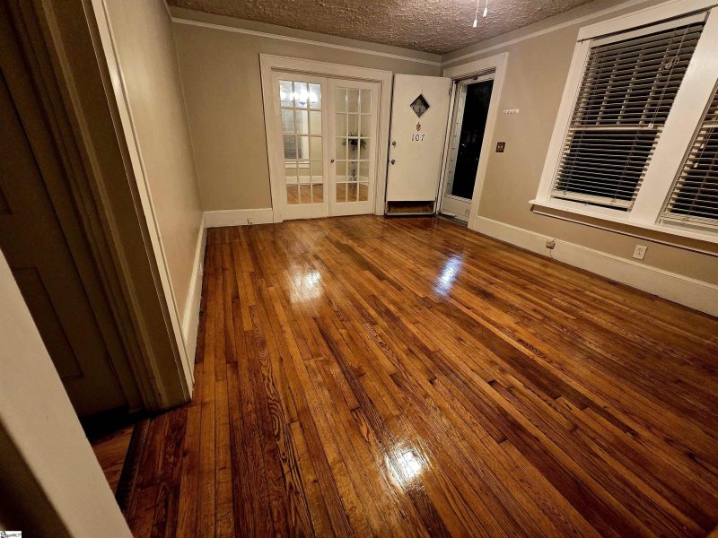 Property image 4 at 107 Beatrice Street, Greenville, SC 29611
