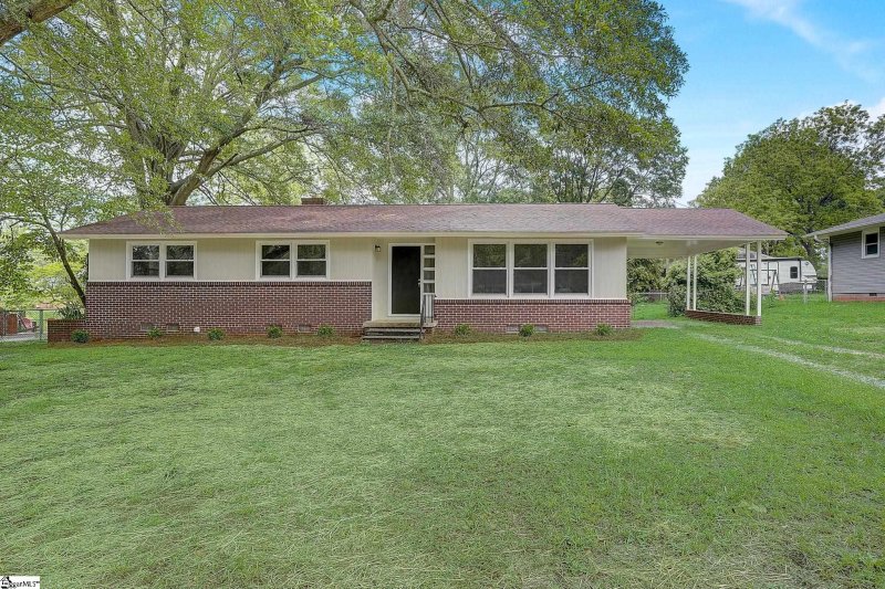 118 Continental Drive