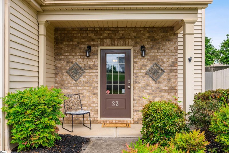 Property image 2 at 22 Duxbury Lane, Easley, SC 29642