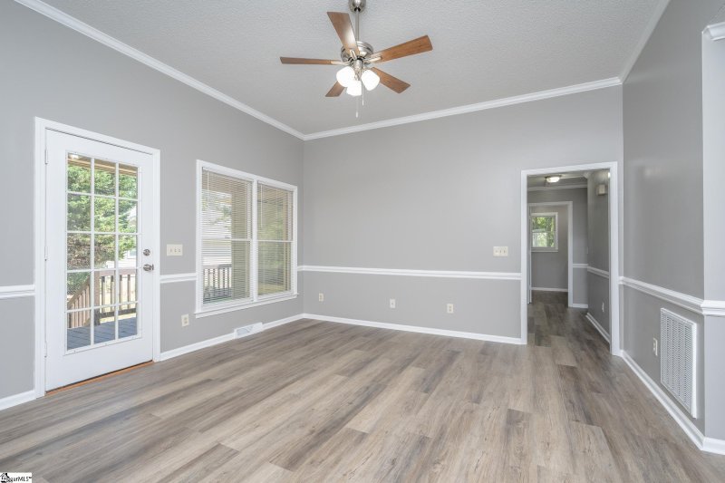 Property image 4 at 108 W Marley Lane, Simpsonville, SC 29681