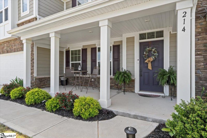 Property image 2 at 214 Spokane Drive, Greenville, SC 29607