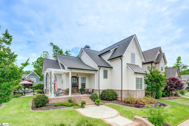 Property image 2 at 10 Adulas Drive, Piedmont, SC 29673