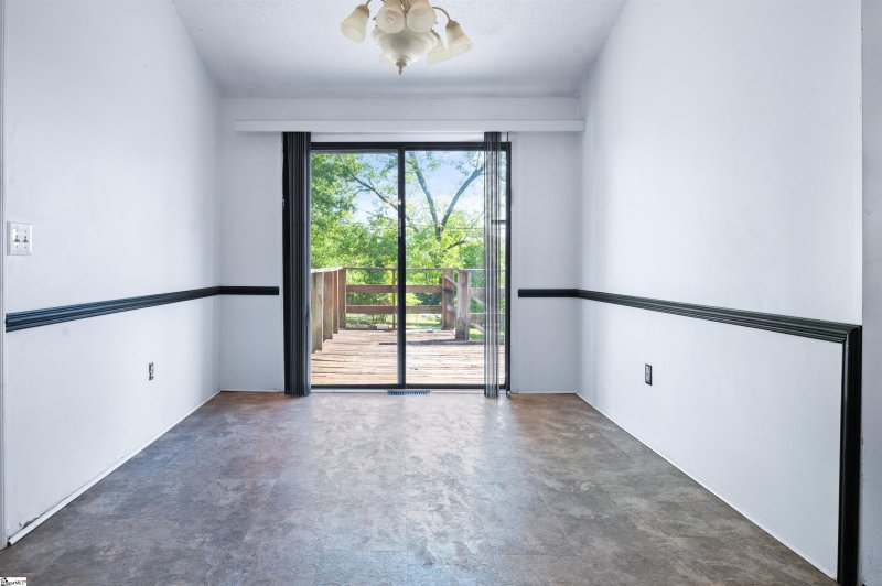 Property image 3 at 201 Amy Lane, Easley, SC 29640