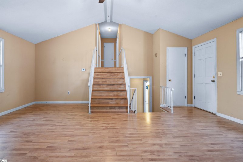 Property image 4 at 201 Amy Lane, Easley, SC 29640