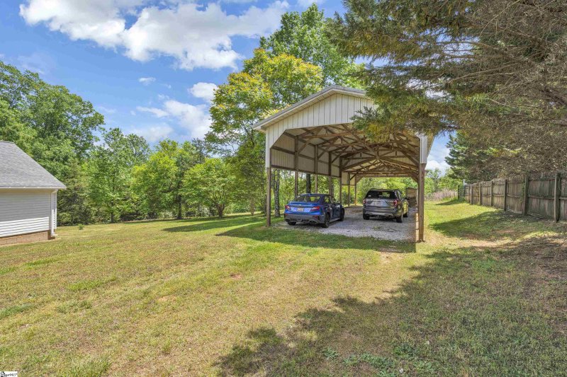 Property image 3 at 323 Rollingwood Drive, Easley, SC 29640