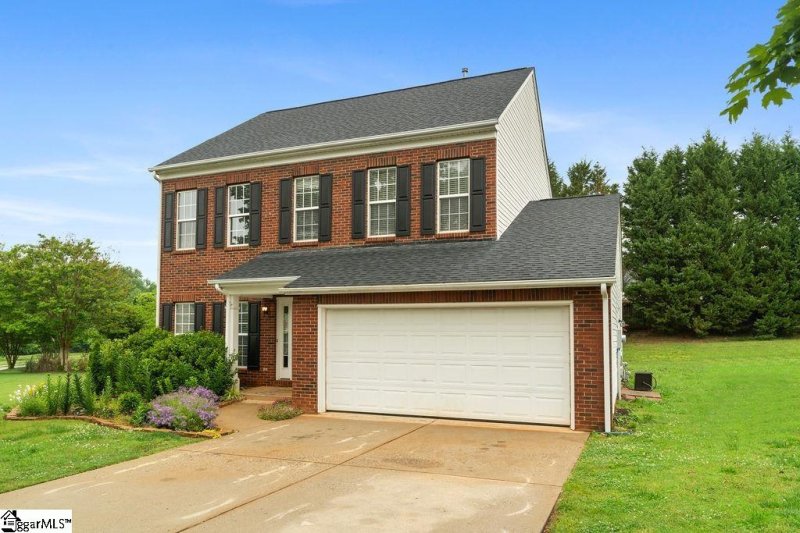 Property image 4 at 303 Londonderry Court, Greer, SC 29650