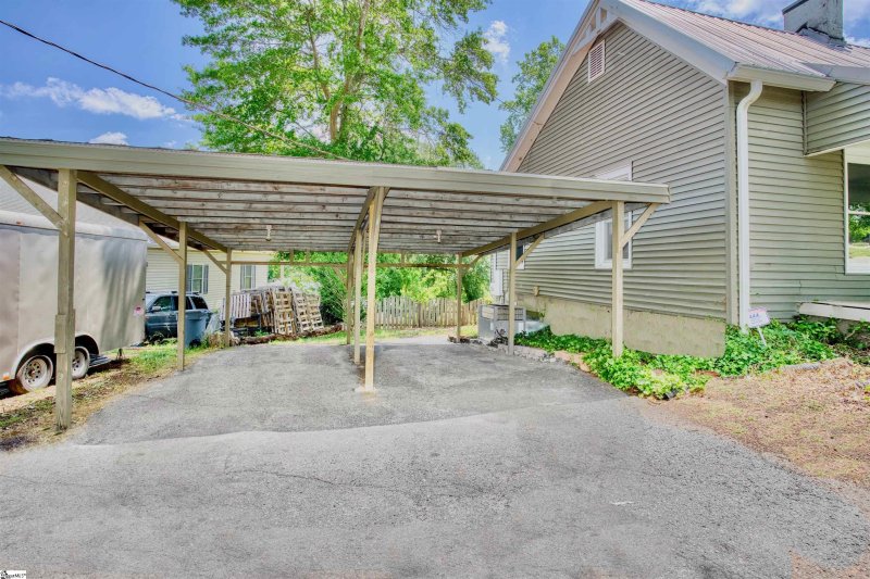 Property image 3 at 1514 Water Wheel Street, Greer, SC 29651-6134