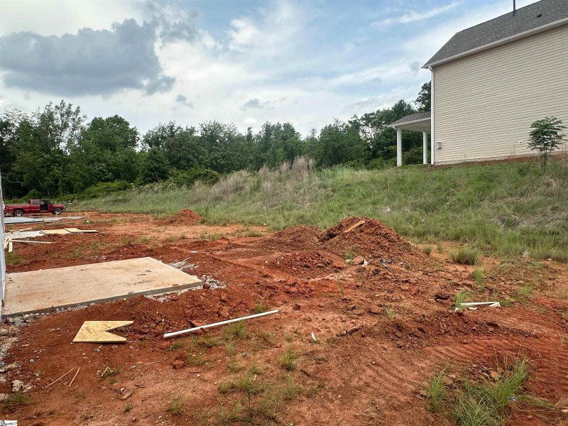 Property image 4 at 1074 Silverbend Trail, Duncan, SC 29334