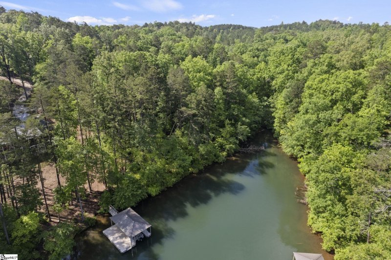 Property image 2 at 00 Cool Ridge Drive, Seneca, SC 29672