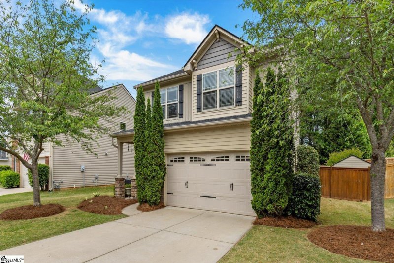 Property image 2 at 606 Millervale Road, Greer, SC 29650