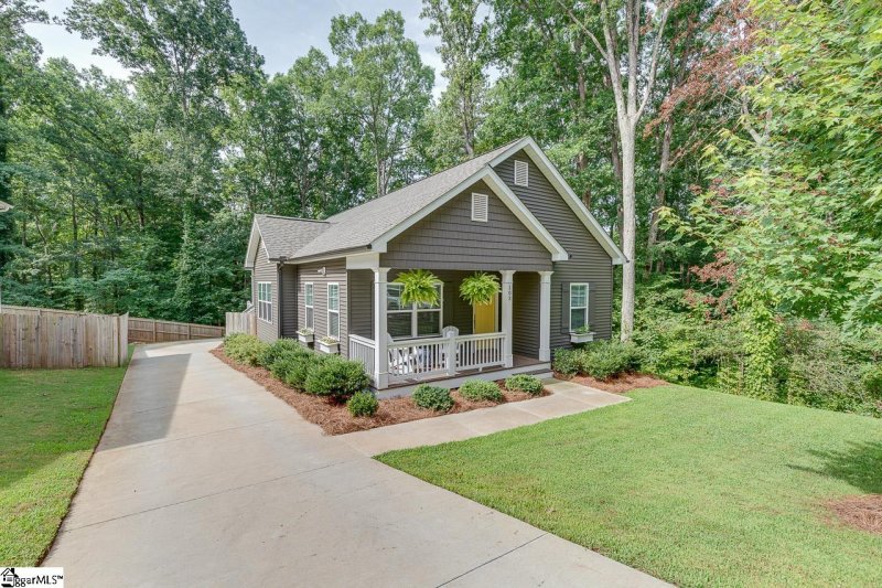 Property image 2 at 103 Pacific Avenue, Greenville, SC 29605