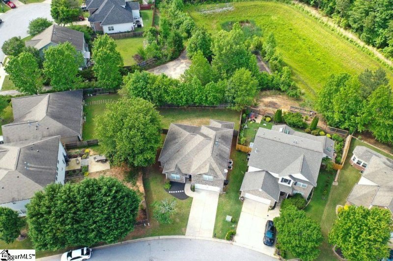 Property image 2 at 28 Slow Creek Drive, Simpsonville, SC 29681