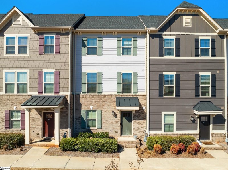 Property image 2 at 47 Itasca Drive, Greenville, SC 29609