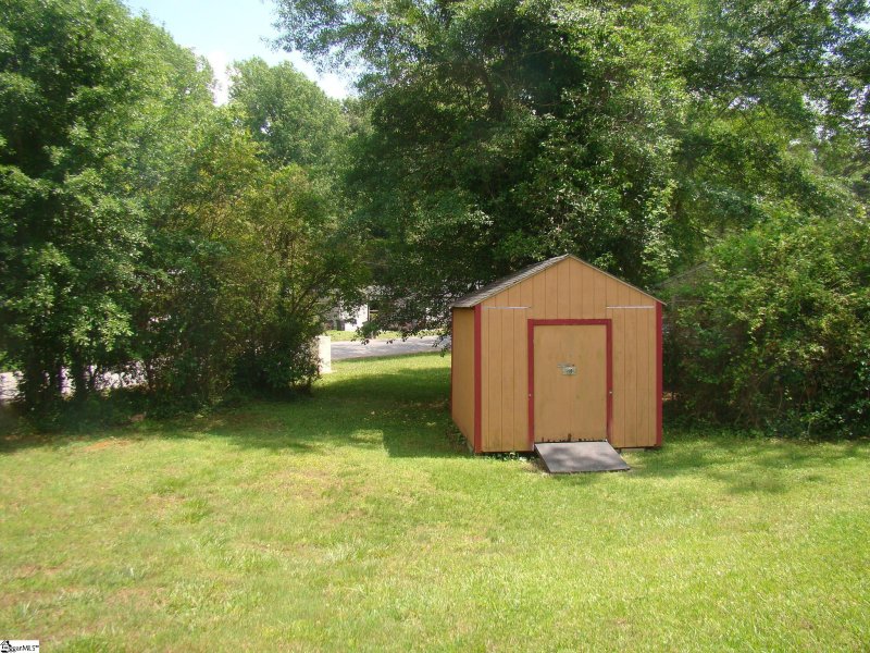 Property image 2 at 101 Crestfield Drive, Greenville, SC 29605