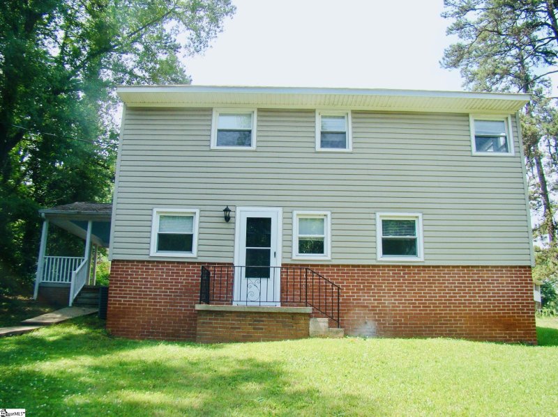 Property image 3 at 101 Crestfield Drive, Greenville, SC 29605