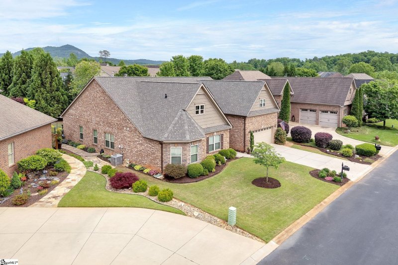 Property image 2 at 72 Park Vista Way, Greenville, SC 29617