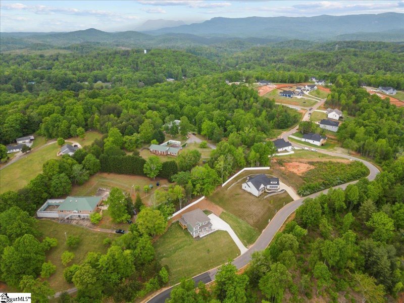 Property image 3 at 107 Eagles Crest Drive, Marietta, SC 29661-0000