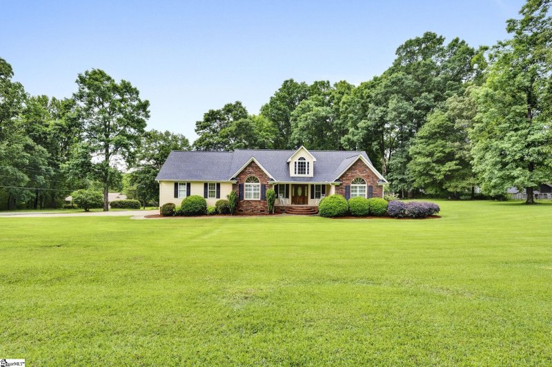 3001 E Georgia Road