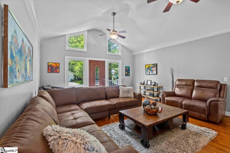 Property image 4 at 121 Bendingwood Circle, Taylors, SC 29687