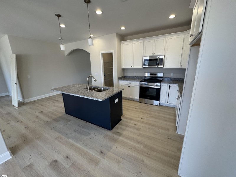 Property image 3 at 1141 Clearbrook Lane, Campobello, SC 29322