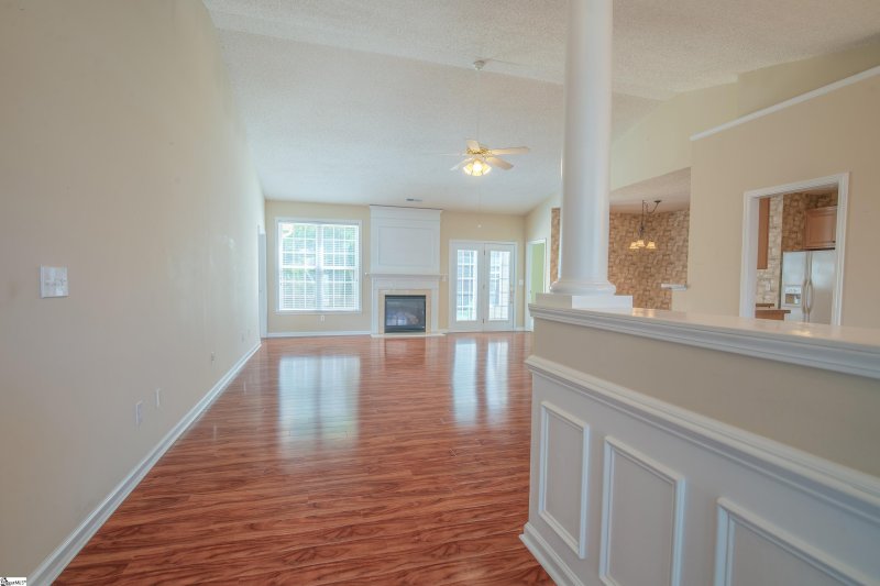 Property image 4 at 315 Surrywood Drive, Greenville, SC 29607