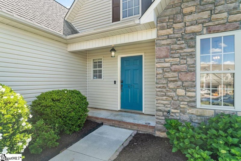 Property image 2 at 671 Secretariat Drive, Boiling Springs, SC 29316-8387